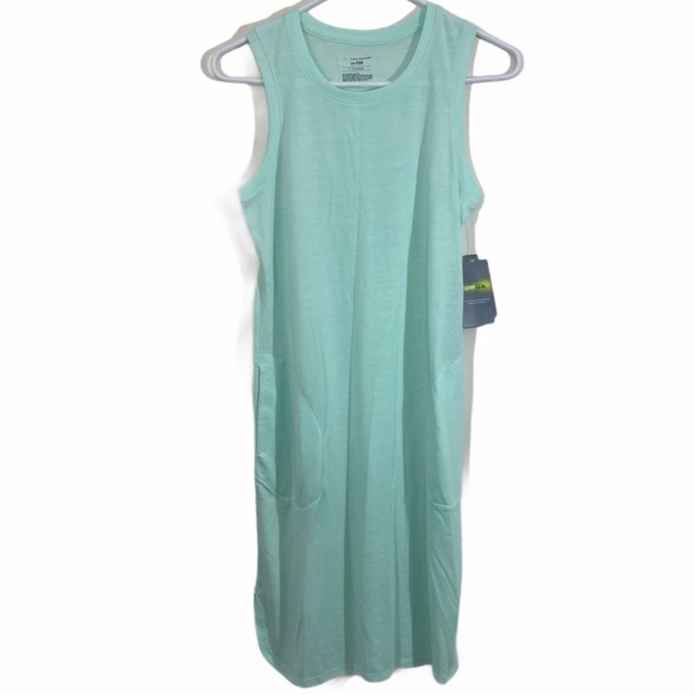 Bnwt mint green tek gear dress small